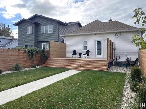 9544 76 Avenue, Edmonton, AB - Outdoor