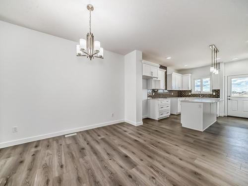 440 29 Street, Edmonton, AB - Indoor Photo Showing Kitchen