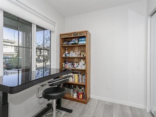 19627 28 Av Nw, Edmonton, AB 