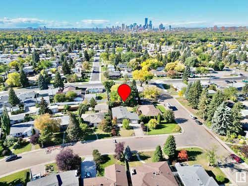 9652 69A St Nw, Edmonton, AB 