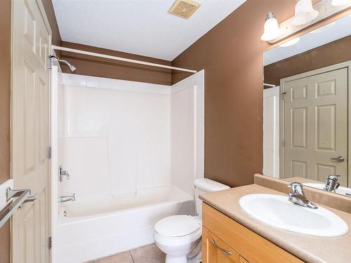 1-309 4245 139 Avenue, Edmonton, AB - Indoor Photo Showing Bathroom