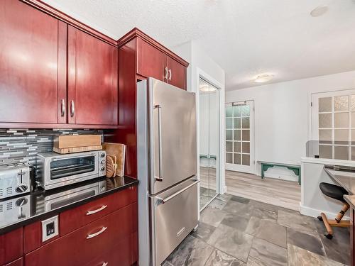 102 7905 96 Street, Edmonton, AB - Indoor Photo Showing Kitchen