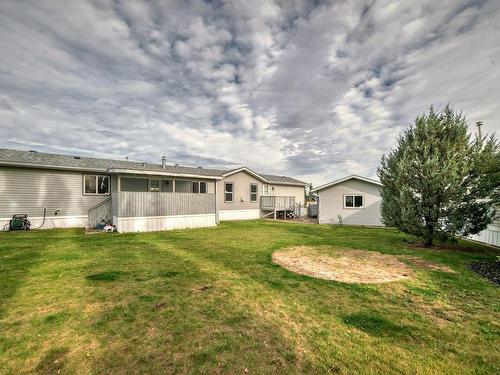 3217 Lakewood Cl Nw, Edmonton, AB 