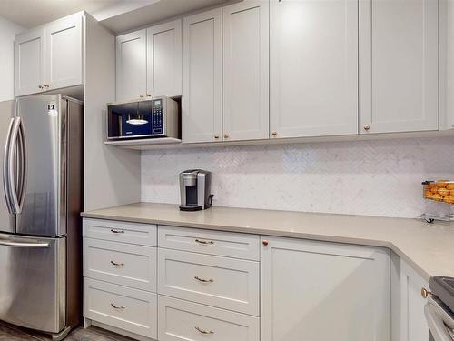 407 1316 Windermere Way, Edmonton, AB - Indoor Photo Showing Kitchen