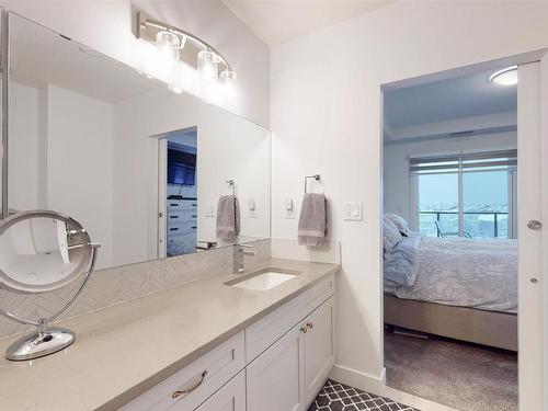 407 1316 Windermere Way, Edmonton, AB - Indoor Photo Showing Bathroom