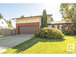 1807 104 ST NW  Edmonton, AB T6J 5J9