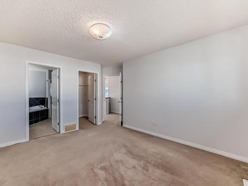 7418 Singer Landing Ld Nw, Edmonton, AB 