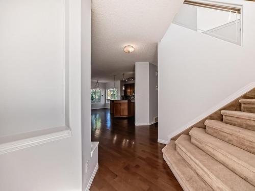 7418 Singer Landing Ld Nw, Edmonton, AB 