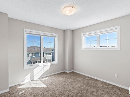 2120 205 St Nw Nw, Edmonton, AB 