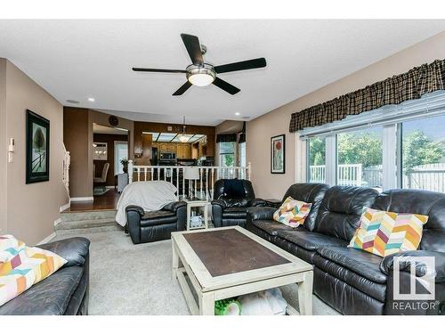 56 Alton Drive, Leduc, AB - Indoor Photo Showing Living Room