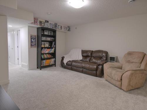 102 Gilmore Way, Spruce Grove, AB - Indoor