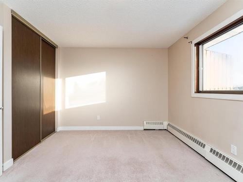 404 57 Brown Street, Stony Plain, AB - Indoor Photo Showing Other Room