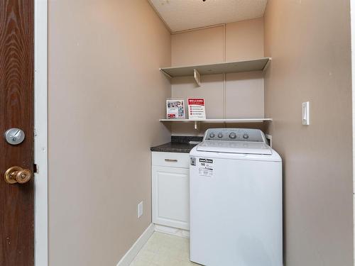 404 57 Brown Street, Stony Plain, AB - Indoor Photo Showing Laundry Room