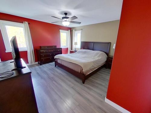 51 52210 Rr 192, Rural Beaver County, AB - Indoor Photo Showing Bedroom