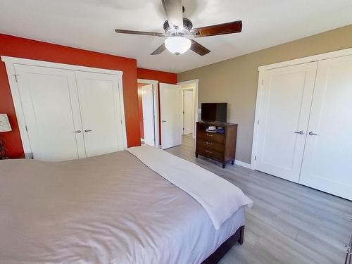 51 52210 Rr 192, Rural Beaver County, AB - Indoor Photo Showing Bedroom