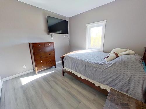 51 52210 Rr 192, Rural Beaver County, AB - Indoor Photo Showing Bedroom