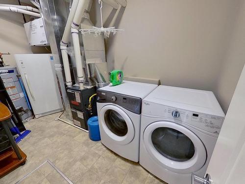 51 52210 Rr 192, Rural Beaver County, AB - Indoor Photo Showing Laundry Room