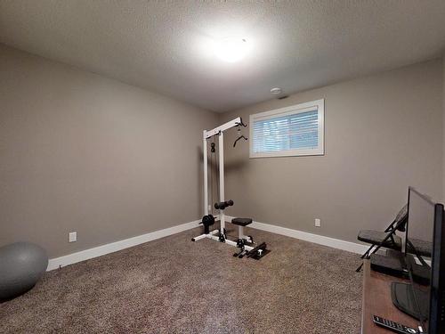 10919-175 Avenue, Edmonton, AB - Indoor Photo Showing Gym Room