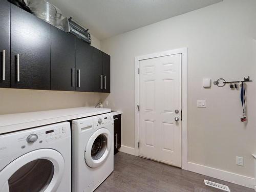 10919-175 Avenue, Edmonton, AB - Indoor Photo Showing Laundry Room