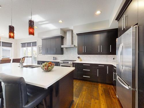 10919-175 Avenue, Edmonton, AB - Indoor Photo Showing Kitchen With Stainless Steel Kitchen With Double Sink With Upgraded Kitchen