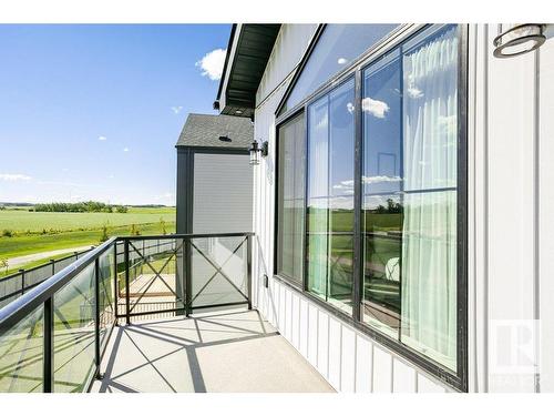 21 Meadowview Wy, Leduc, AB 