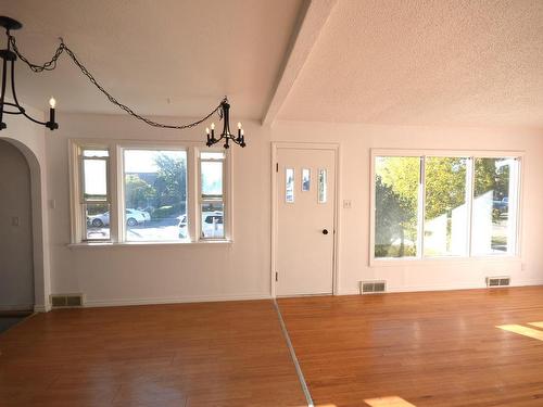 4907 52 Street, Bonnyville Town, AB - Indoor Photo Showing Other Room