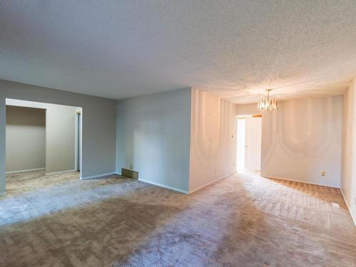 47 Linwood Crescent, St. Albert, AB - Indoor Photo Showing Other Room