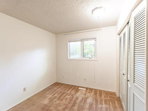 47 Linwood Crescent, St. Albert, AB - Indoor Photo Showing Other Room