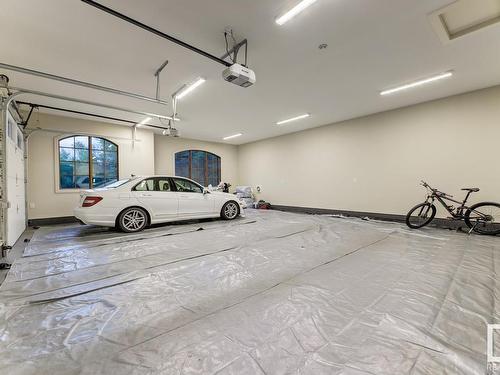 21B 25012 Sturgeon Road, Rural Sturgeon County, AB - Indoor Photo Showing Garage