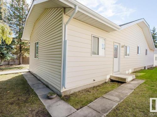 16806 91 St Nw, Edmonton, AB 