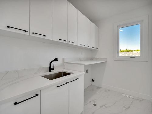 7717 158 Street, Edmonton, AB - Indoor Photo Showing Kitchen