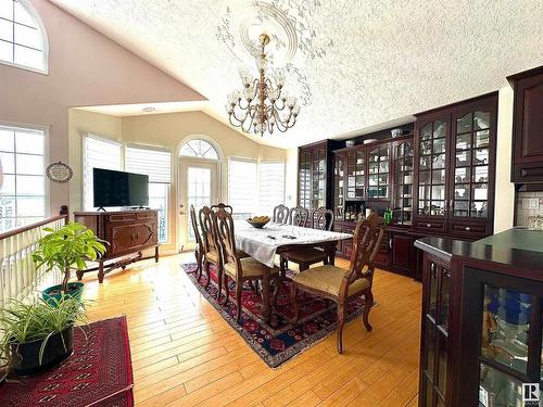 205 1 Ave W, Rural Wetaskiwin County, AB - Indoor Photo Showing Dining Room