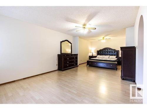 218 17151 94A Avenue, Edmonton, AB - Indoor Photo Showing Bedroom