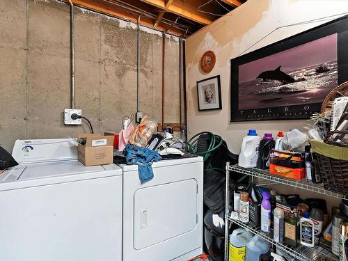 12076 25 Avenue, Edmonton, AB - Indoor Photo Showing Laundry Room