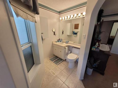 10 Garcia Place, St. Albert, AB - Indoor Photo Showing Bathroom