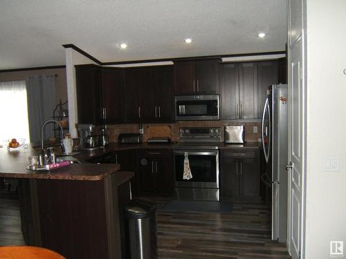 4605 57 Street, Two Hills, AB - Indoor Photo Showing Kitchen