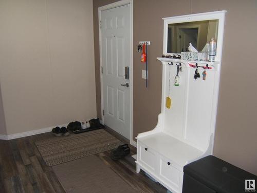 4605 57 Street, Two Hills, AB - Indoor Photo Showing Bathroom