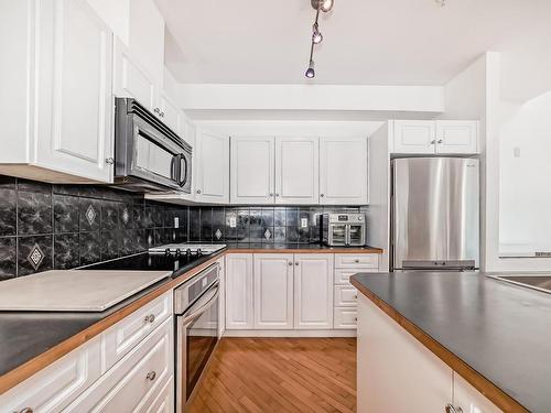 114 10933 82 Avenue, Edmonton, AB - Indoor Photo Showing Kitchen