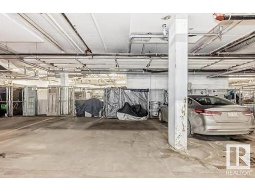 229 8528 82 Avenue, Edmonton, AB - Indoor Photo Showing Garage