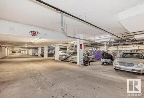 229 8528 82 Avenue, Edmonton, AB - Indoor Photo Showing Garage