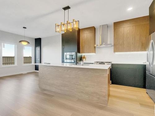 46 Edgefield Way, St. Albert, AB - Indoor Photo Showing Kitchen