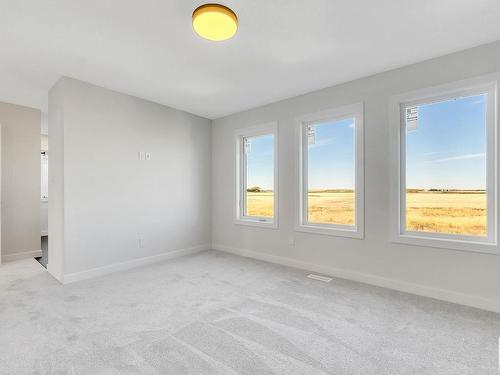 46 Edgefield Way, St. Albert, AB - Indoor Photo Showing Other Room