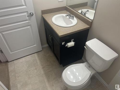 235 301 Clareview Station Drive, Edmonton, AB - Indoor Photo Showing Bathroom