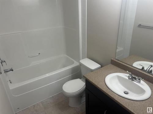 235 301 Clareview Station Drive, Edmonton, AB - Indoor Photo Showing Bathroom