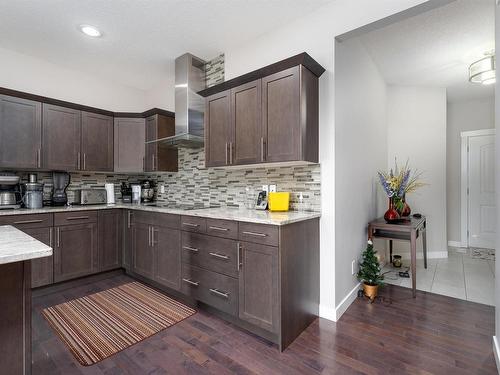 99 Hilldowns Dr, Spruce Grove, AB - Indoor Photo Showing Kitchen