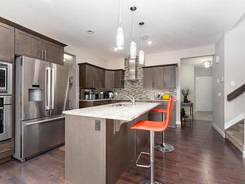 99 Hilldowns Dr, Spruce Grove, AB - Indoor Photo Showing Kitchen With Upgraded Kitchen