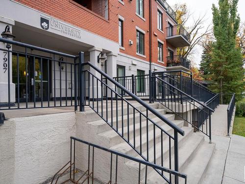 105 7907 109 Street, Edmonton, AB - Outdoor With Balcony