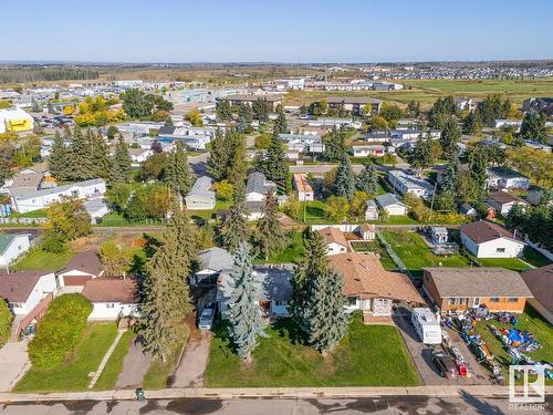 5212 52 Av, Cold Lake, AB 