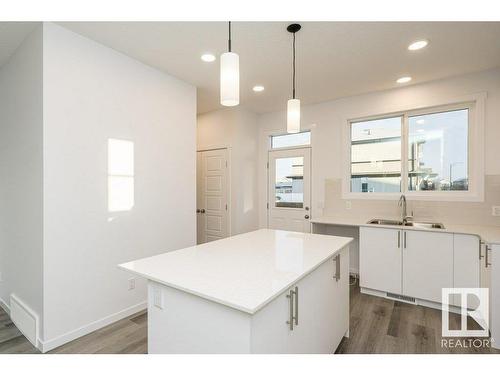 6304 176 Avenue, Edmonton, AB - Indoor Photo Showing Kitchen With Double Sink