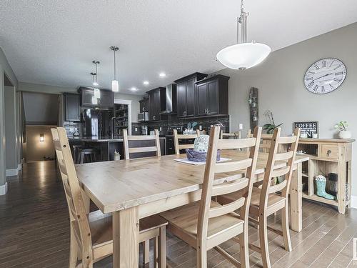 25 Sedona Place, Fort Saskatchewan, AB - Indoor Photo Showing Dining Room